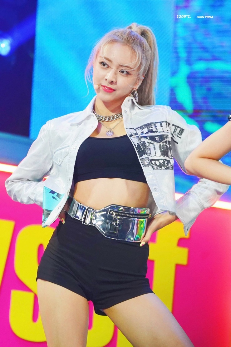 Shin Yuna