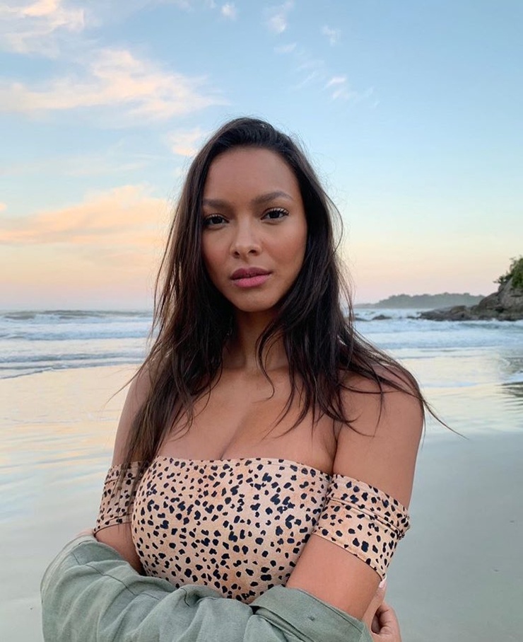 Lais Ribeiro Lais Ribeiro
