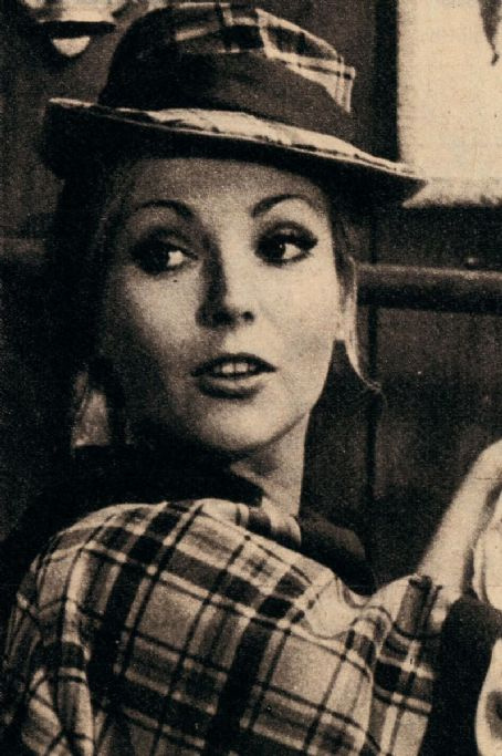 Dyanik Zurakowska