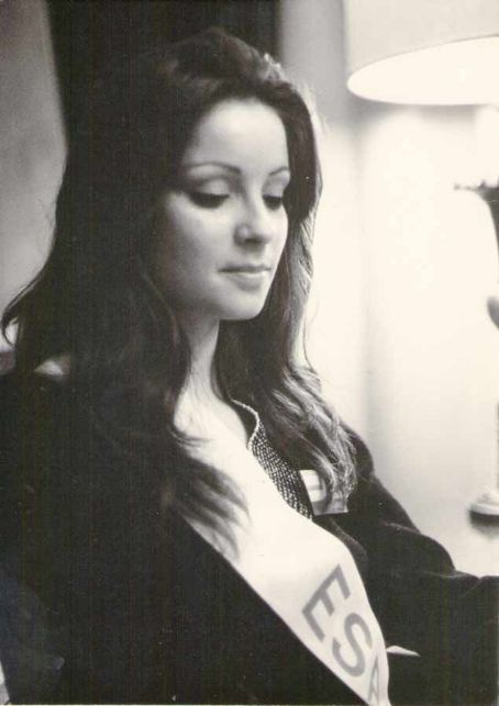 Amparo Muñoz