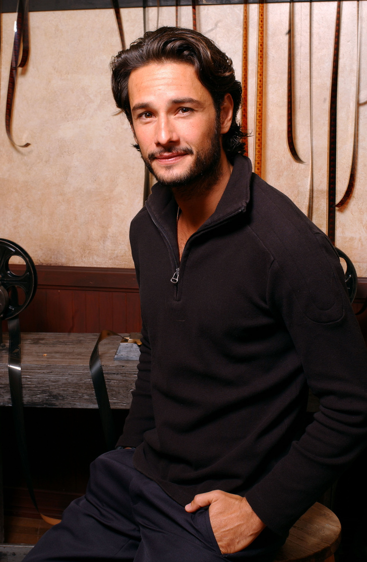 Picture of Rodrigo Santoro
