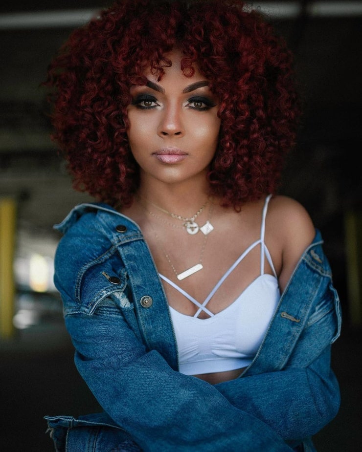 Ashley Everett image