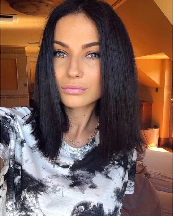 Lenka Petrovičová Lenka Petrovičová