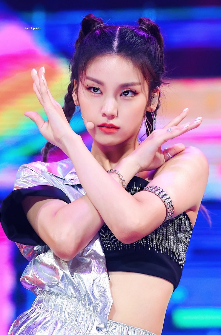 Hwang Yeji