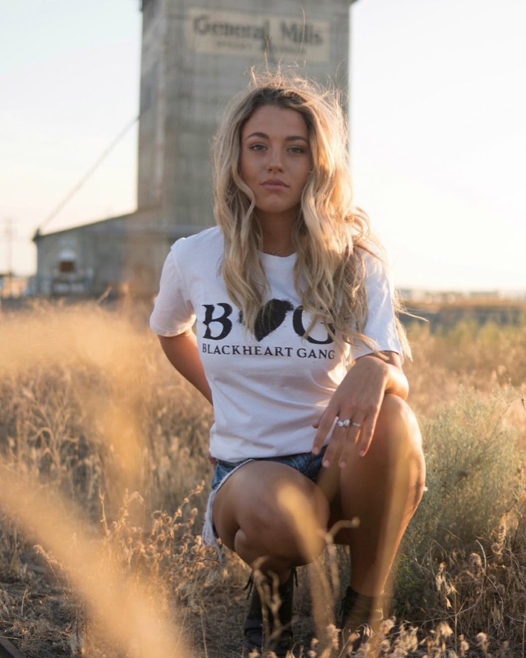 Jadelyn Breier Jadelyn Breier
