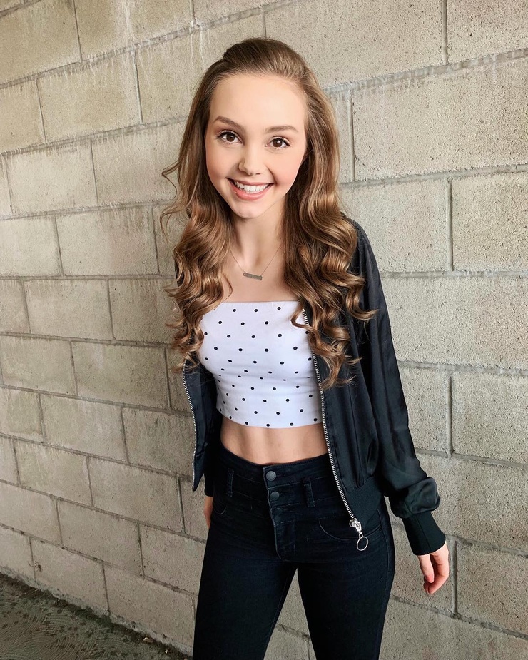 Savannah May