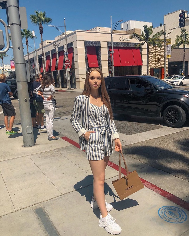 Savannah May