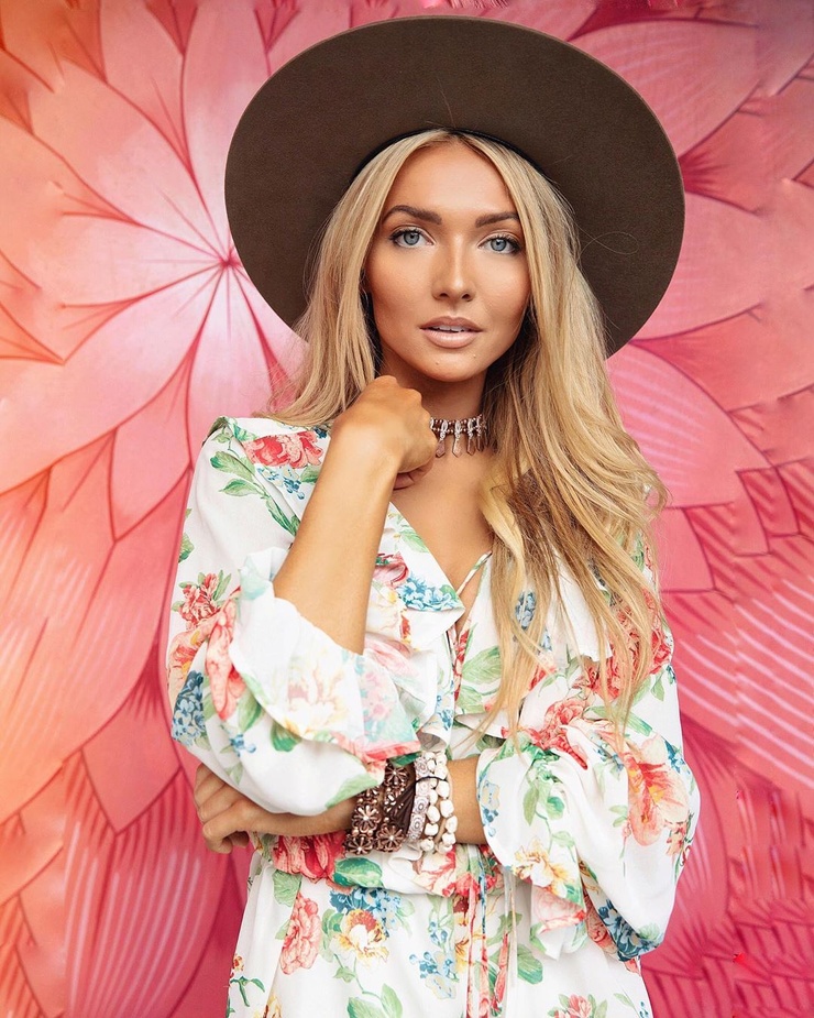 ERIN ALVEY ERIN ALVEY