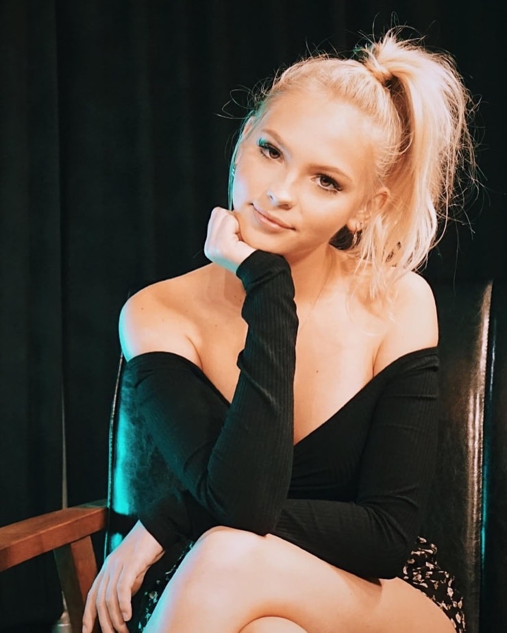 Jordyn Jones Jordyn Jones