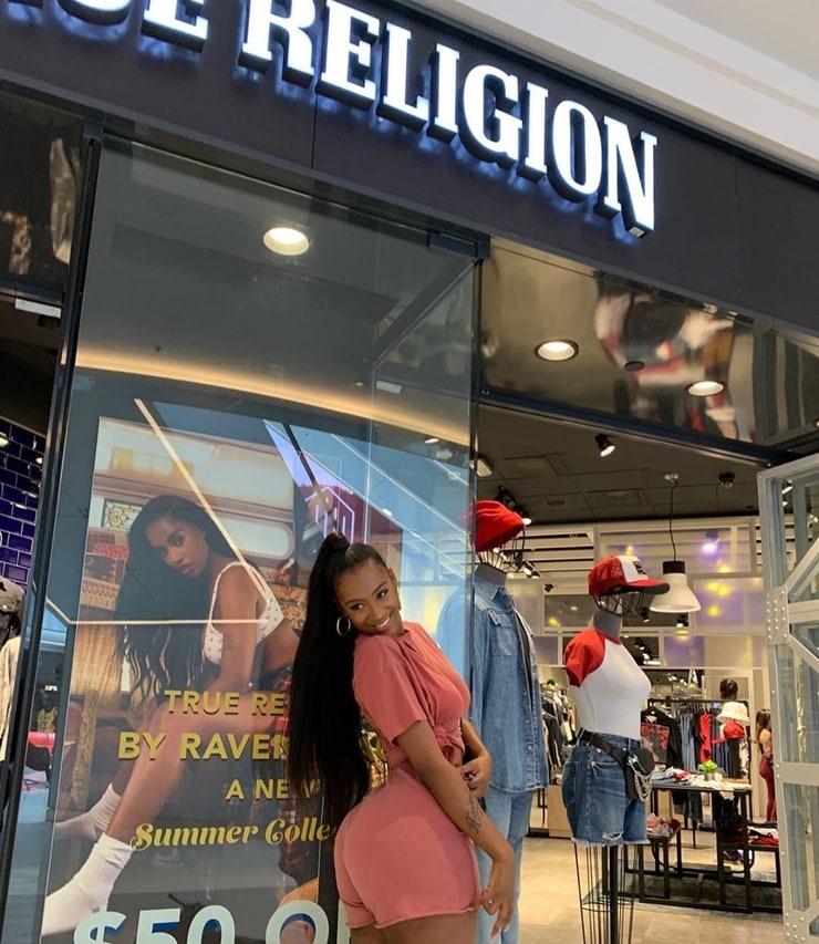 raven tracy true religion