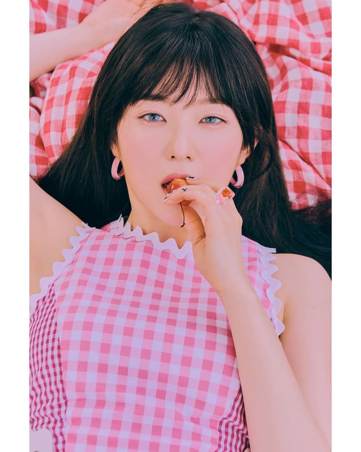 Irene (Bae Ju Hyun) Irene (Bae Ju Hyun)