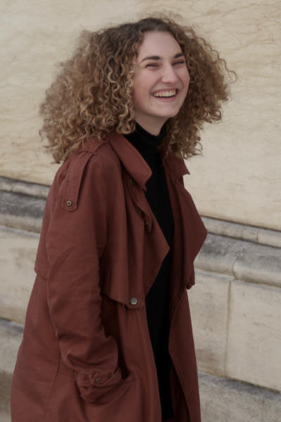 Zoe Thurau