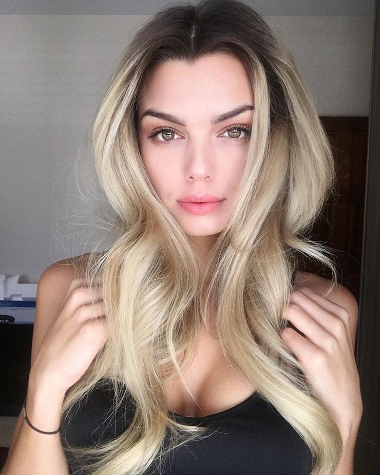 Yana Haenisch Yana Haenisch