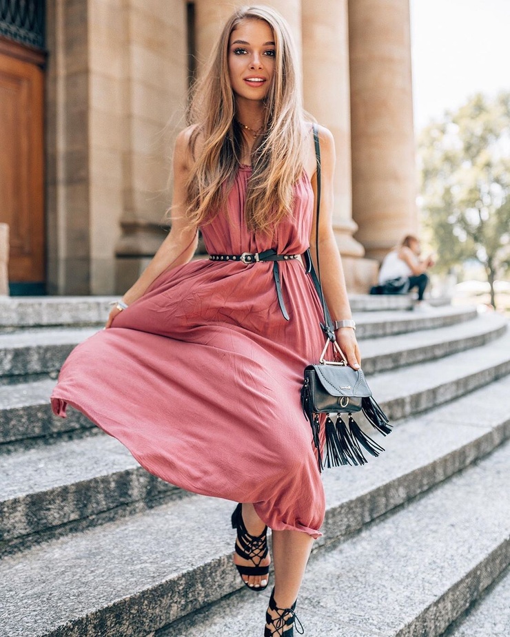 Lola Weippert