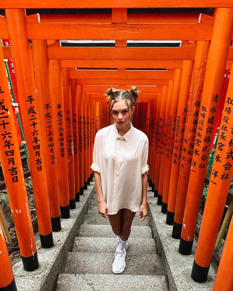Josephine Skriver Josephine Skriver