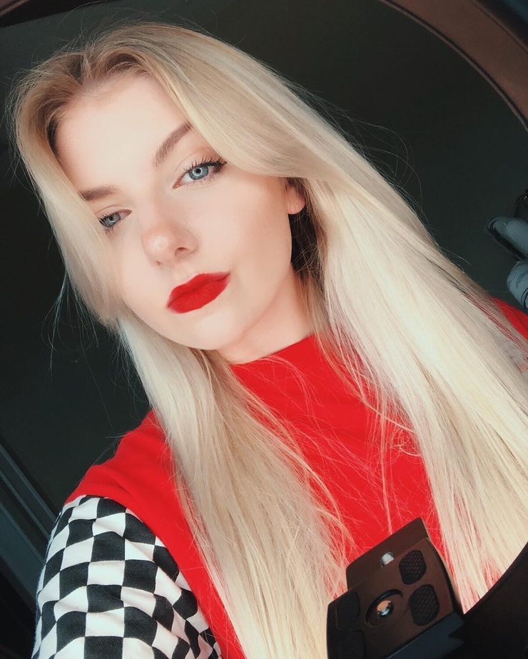 Brooke Barry
