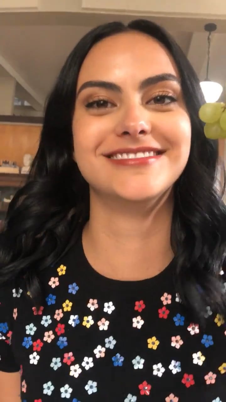 Camila Mendes