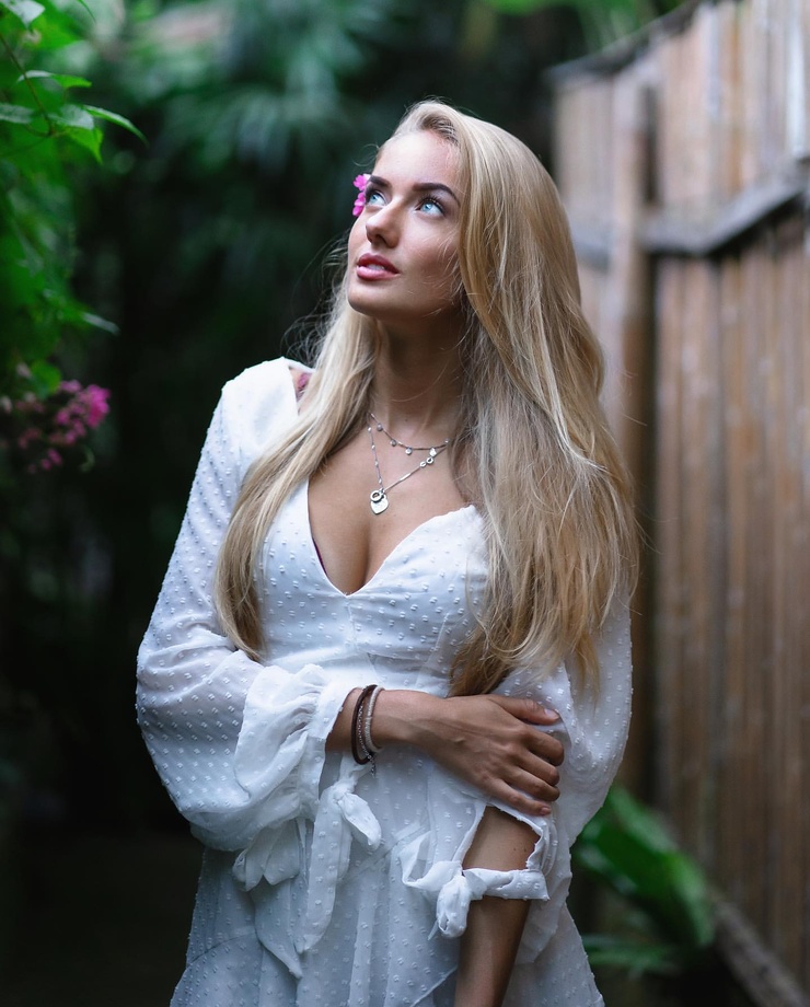 Alica Schmidt Alica Schmidt