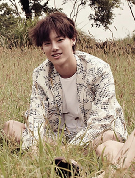 Seungyoun (UNIQ)