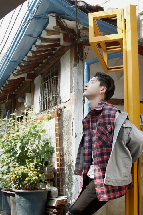 Seungyoun (UNIQ)