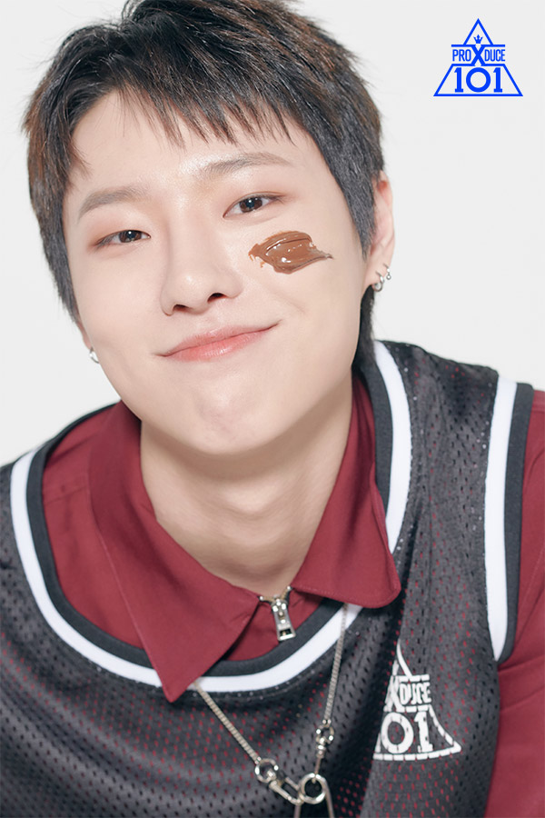 Seungyoun (UNIQ)