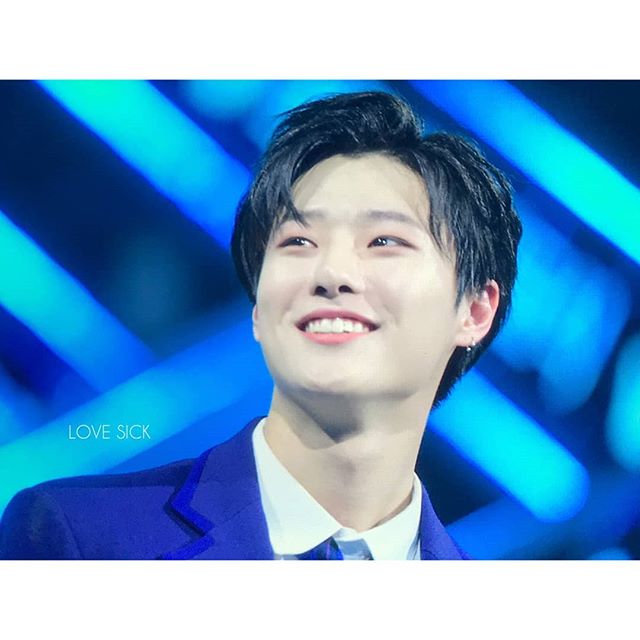 Seungyoun (UNIQ)