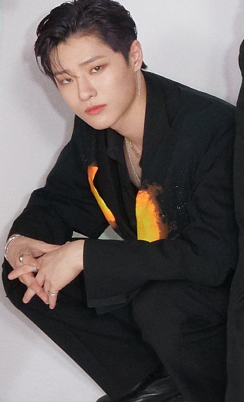 Seungyoun (UNIQ)