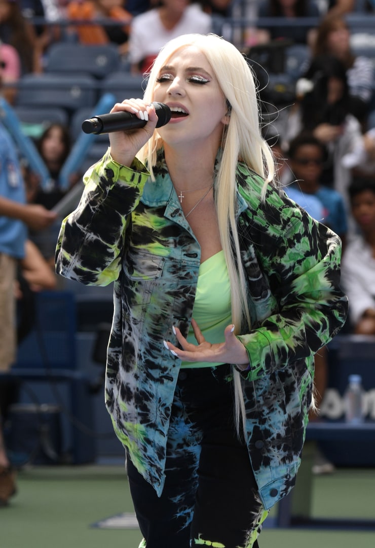 Ava Max