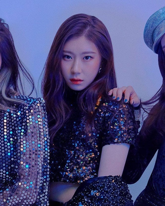 Chaeryeong Chaeryeong