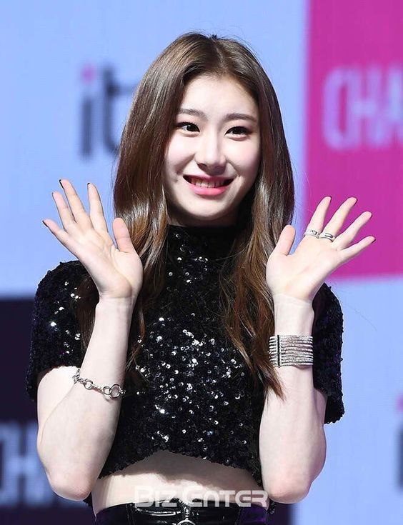 Chaeryeong Chaeryeong