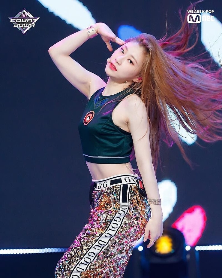 Chaeryeong Chaeryeong