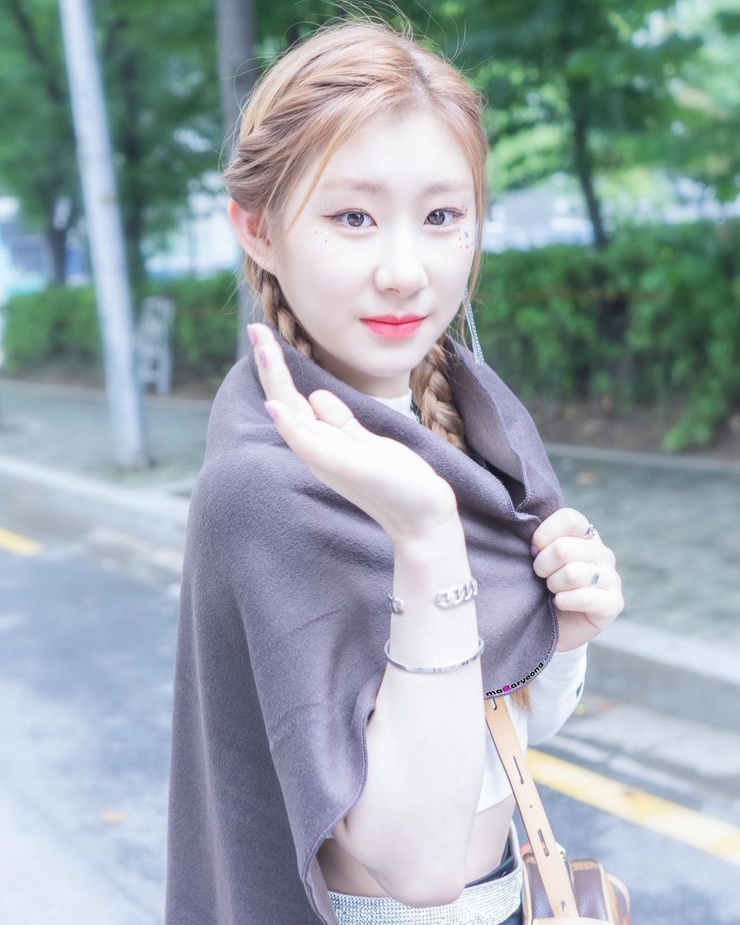 Chaeryeong Chaeryeong