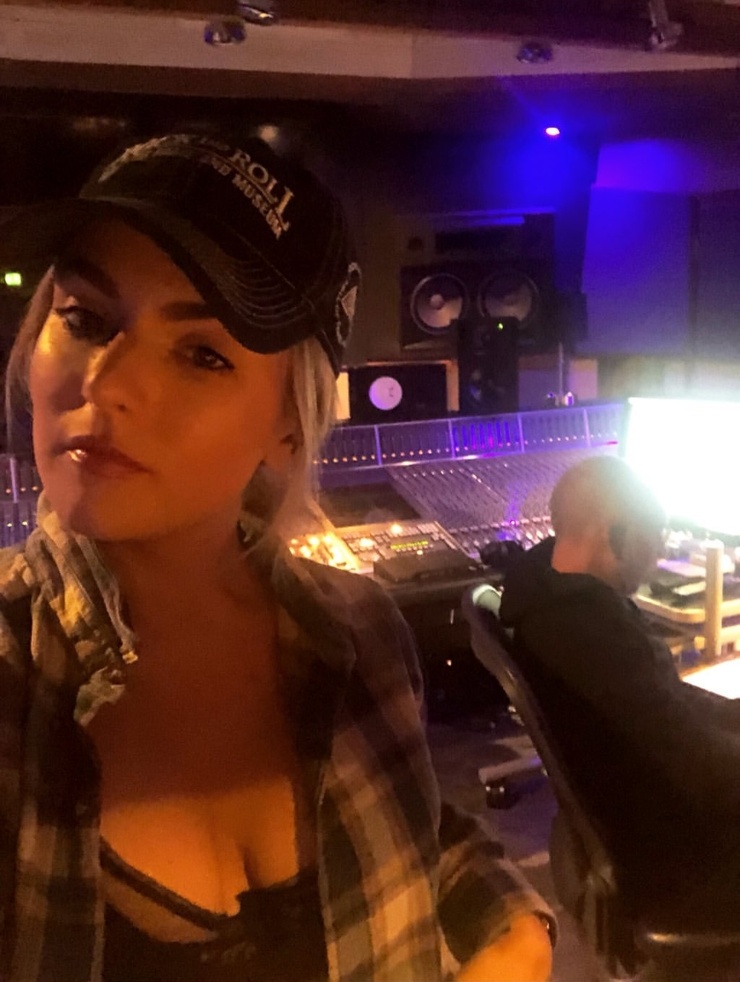 Joanna 'JoJo' Levesque Joanna 'JoJo' Levesque