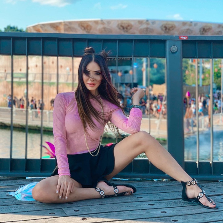 Damla Ekmekçioğlu Damla Ekmekçioğlu