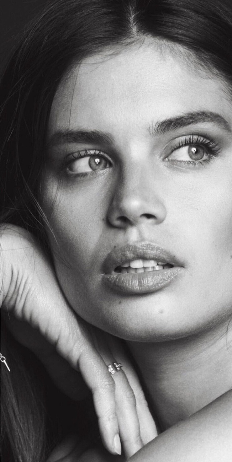 Sara Sampaio Sara Sampaio