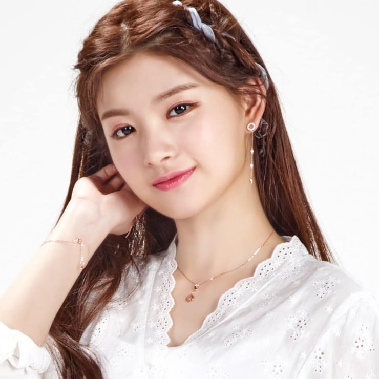 Yiren Yiren