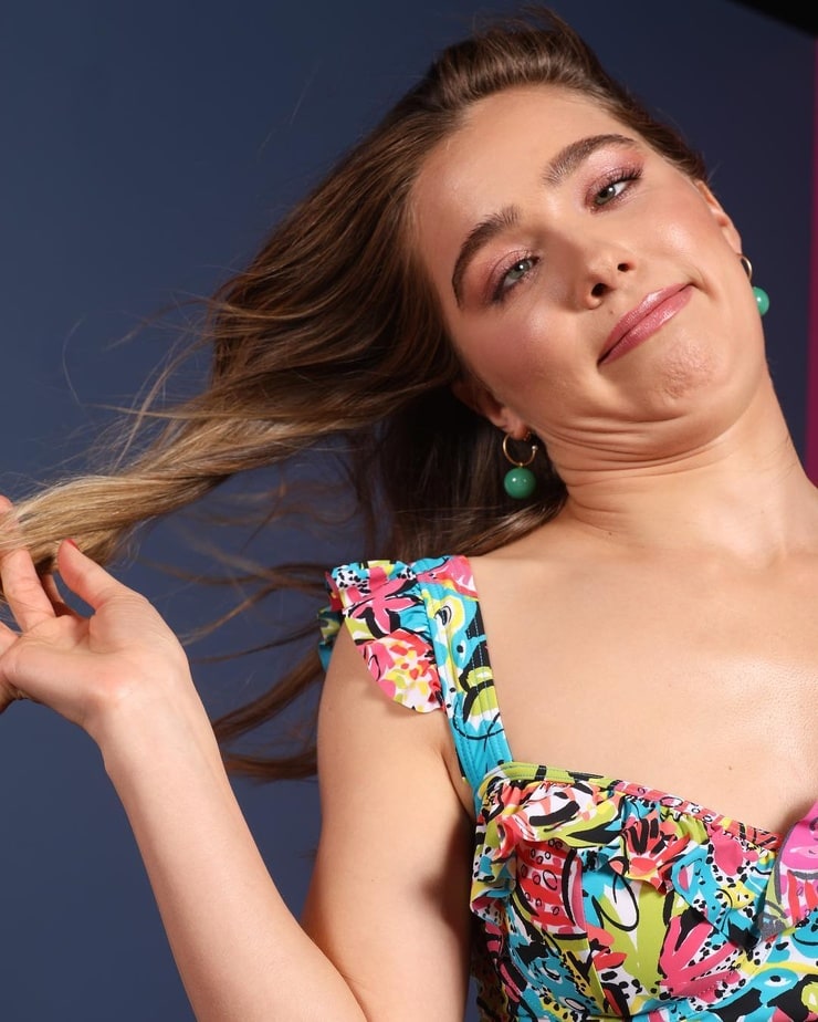 Haley Lu Richardson