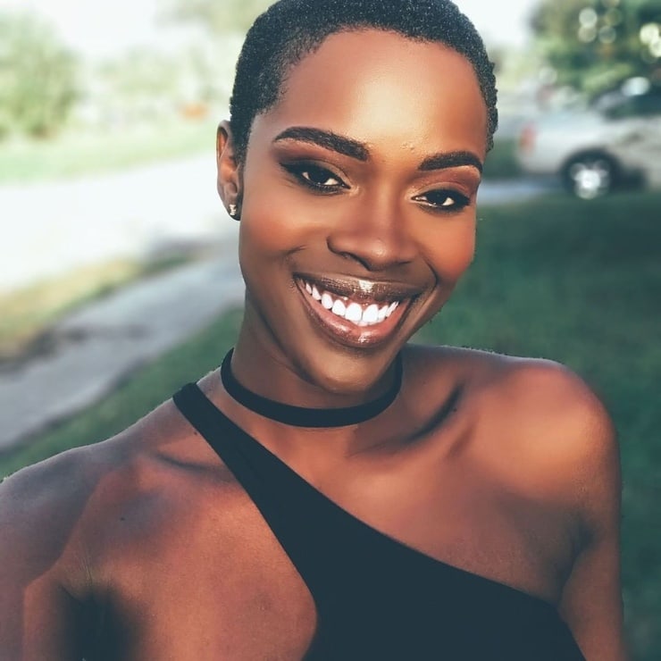 Saje Nicole Saje Nicole