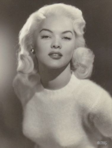 Dona Drake