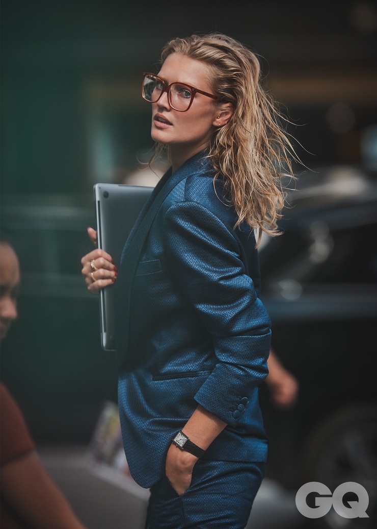 Toni Garrn Toni Garrn