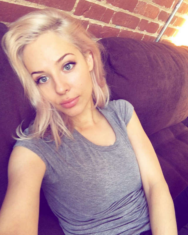 Mackenzie Porter Sexy