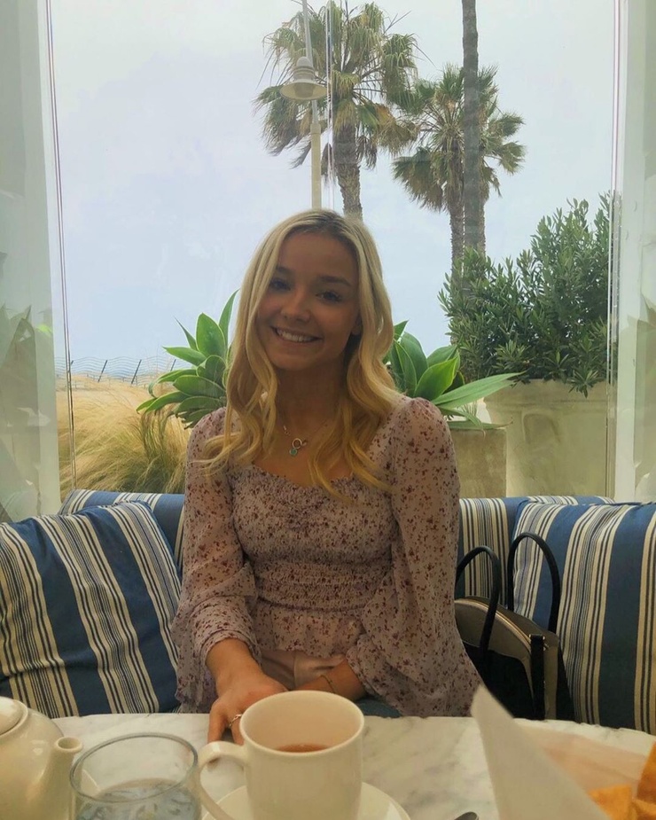 Mackenzie Aladjem