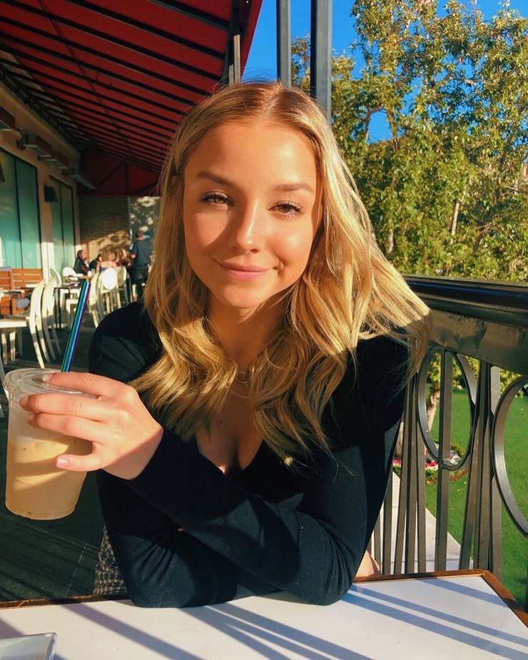 Mackenzie Aladjem Mackenzie Aladjem