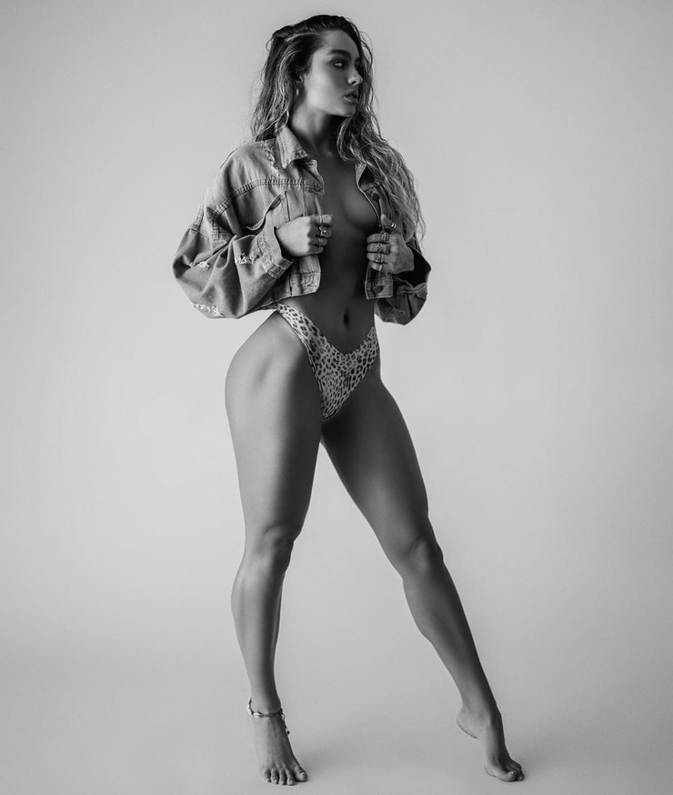 Sommer Ray Sommer Ray