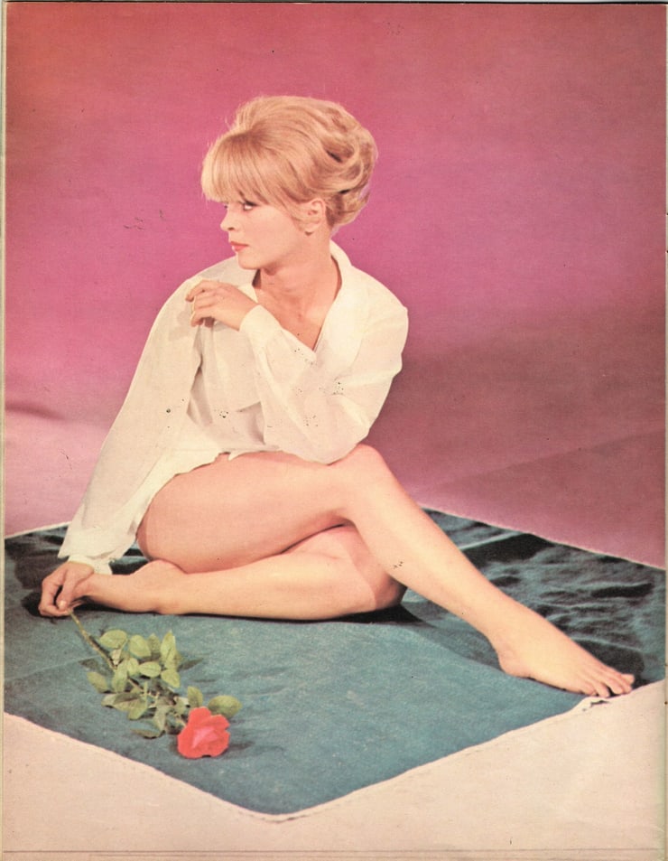 Letícia Román Letícia Román