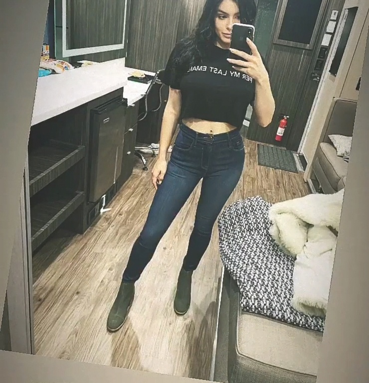 Ariel Winter