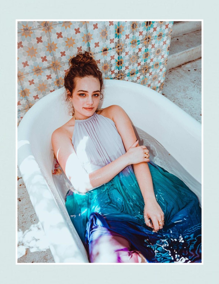Mary Mouser