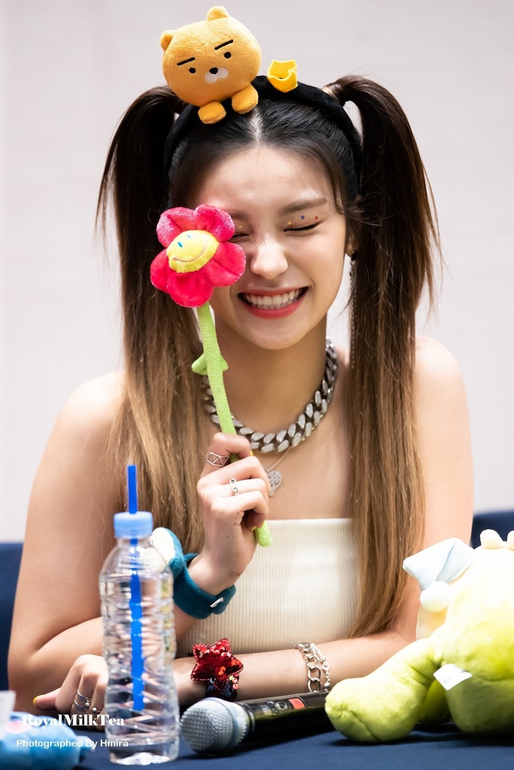 Hwang Yeji