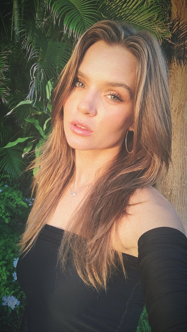 Josephine Skriver Josephine Skriver