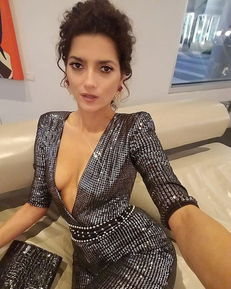 Blanca Blanco Blanca Blanco